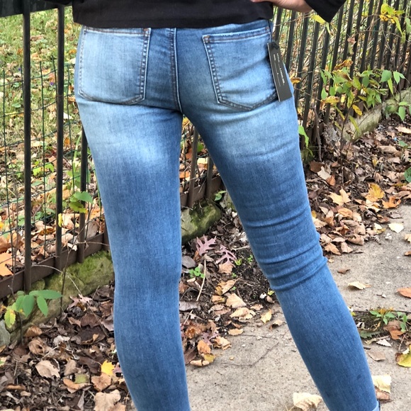 L&B Distressed Jeans - Picture 2 of 4